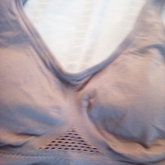 Bra - Picture 2 of 3